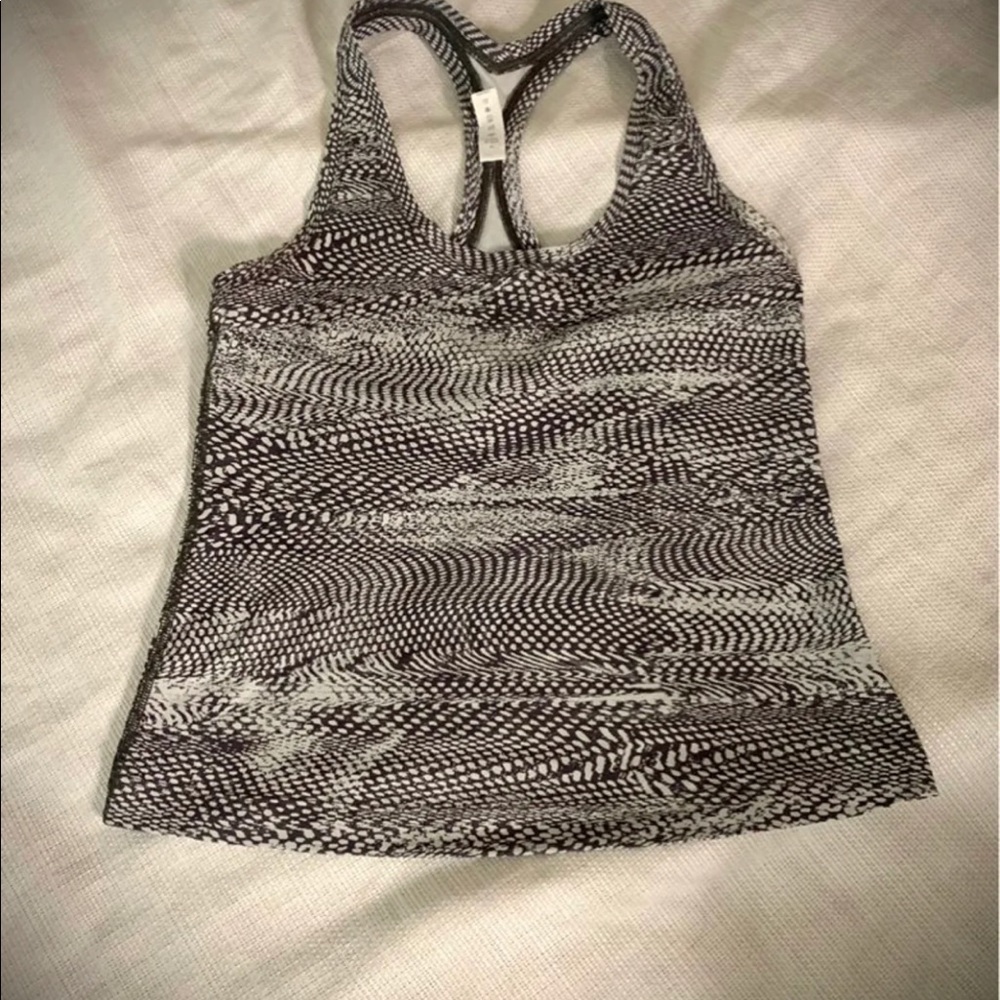Lululemon tank top